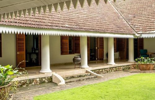 Rattota House | Clodagh Manor House by Seven Angels