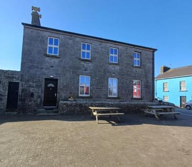 Clonbur Apartment | Clonbur House - Studio village apartment
