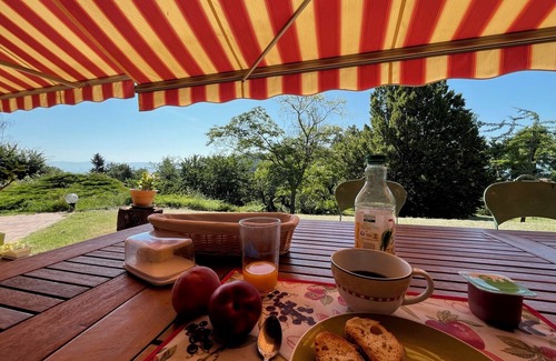 Saint-Georges-les-Bains Villa | Clos de L'olivier, a 200m2 family house, overviewing Rhone Valley and Drôme!