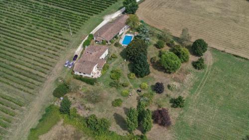 Saint-Martin-du-Bois Bed & Breakfast | Clos de la source