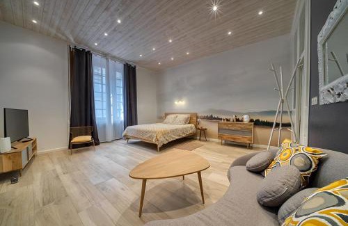 Poligny Apartment | Clos Grimont