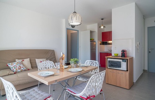 La Jetee Apartment | Clos Isabelle by Interhome