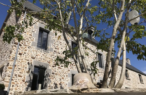 Ouville House | Clos L'Abbé | Prestige Residence 5 * | Between Mt St Michel & Landing beaches