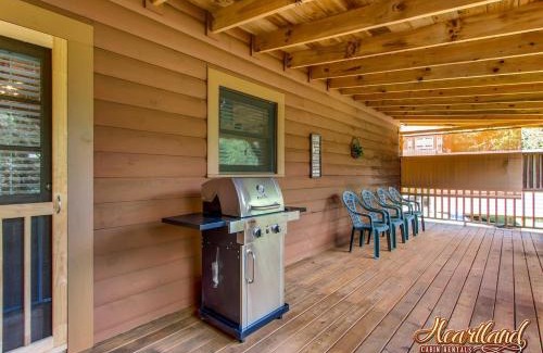 Pigeon Forge House | Close Enough to Perfect