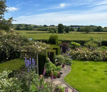 Scawton House | Close House Cottage