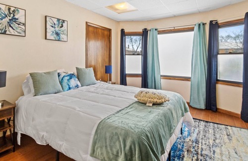 Milwaukee House | Close to America Family Field