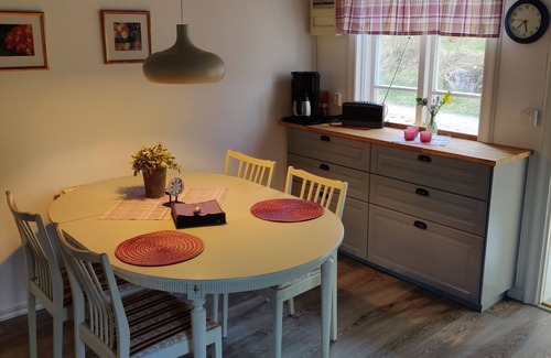 Kinda Municipality Cottage | Close to Astrid Lingrens World and Zoo