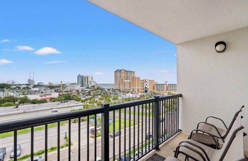 Myrtle Beach Condo | Close to Attractions - Holiday Towers 808
