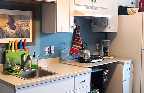 Bay St Louis Apartment | Close to Beach. Look for last minute booking deal! Too many amenities to list!