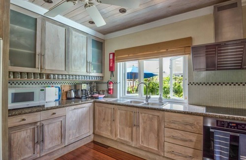 Porters Villa | Close to beach, West Coast, 4 bedrooms and private pool