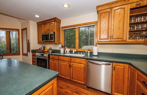 Cedar Creek House | Close to Cashiers & Sapphire! Mountain View!