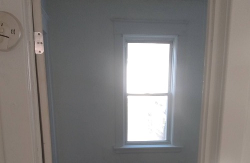 Niagara Falls Apartment | Close to casino and shopping district 5 minutes away