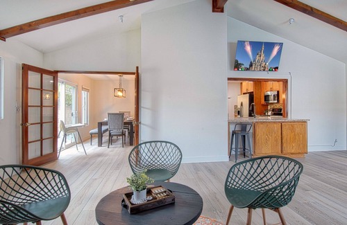 Southwest Anaheim House | Close to Disney + Pool, Rockslide and Spa + Game room