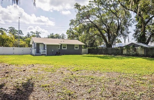 Plant City House | Close to Disney Spring ,Tampa, dinosaur world, Legoland ,EPCOT