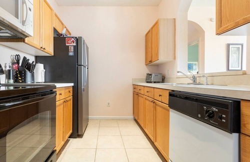 Windsor Palms Condo | Close to Disney, Universal Studios & ESPN. Free Wi-Fi, Laundry, Parking,