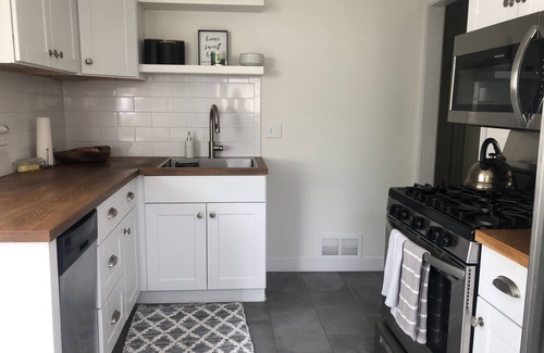 Sugar House House | Close to down town. Easy access to freeway. Quick access to 9 ski resorts