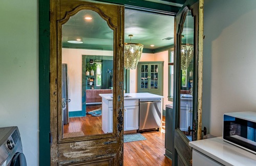 Pigeon Point House | Close to Downtown Beaufort, Cozy Cottage