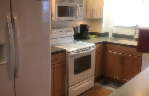 Winkler Condo | Close to Downtown Ft. Myers