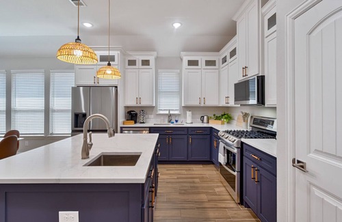 McKinney House | Close to Downtown McKinney! Fire Pit | 4BD+Office