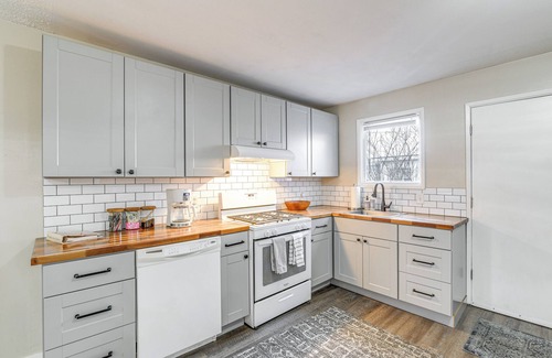 Spenard House | Close to Downtown & Parks: Modern Anchorage Home