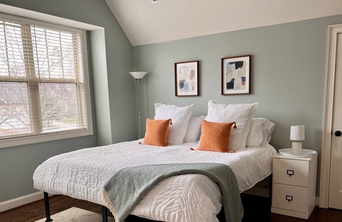 Durham House | Close to Duke & all Durham, Chapel Hill, Raleigh have to offer