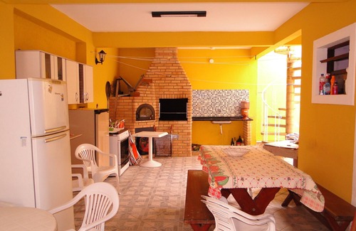 Peruibe House | close to everything foot in the sand