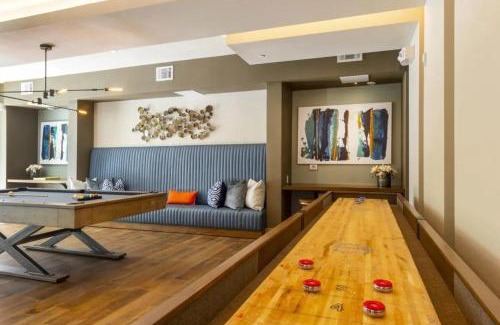 Central Business District Apartment | Close to Everything in Downtown King bed Free Onsite Parking and WiFi
