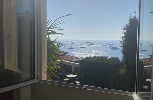 Roquebrune-Cap-Martin Villa | Close to Monaco Monte Carlo Beach walk .