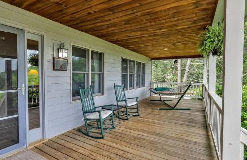 Grassy Creek House | Close to Grayson Highlands, Outdoor Fireplaces, Sleeps 11, Dogs Welcome