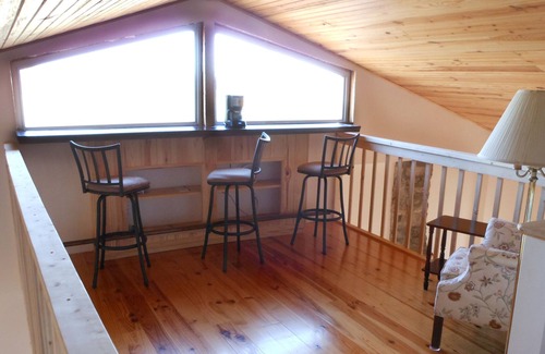 Mount Sterling Other | Close to Hermann Wine Trail, restaurants, and antique shops.