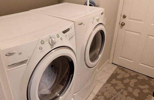 Redding House | Close to I-5, Close to Bethel! 5 min from down town!