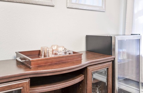 Round Rock House | Close to Kalahari King Beds Fast Wifi 3BR