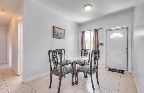 Fort Lauderdale House | Close to Las Olas Beach and Airport Home with Yard!