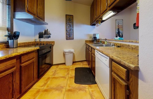 Angel Fire Condo | Close to Lifts | Fireplace | Views | Ski Run A9