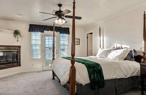 North Ogden House | Close to Mountain View Park, Spacious Yard!