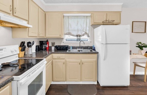 Starkville House | Close to MSU | Family Environment | Comfortable