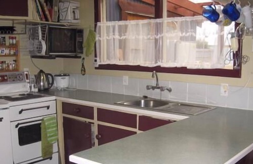 Methven House | Close to Mt Hutt Ski Area. Boulder-Bay Bach