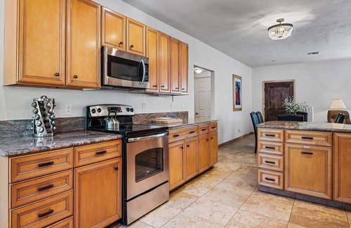 Tanque Verde House | Close to Mt. Lemmon, Large Heated Pool Solana #2