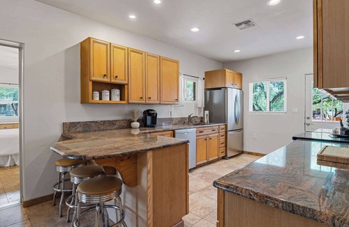 Tanque Verde House | Close to Mt. Lemmon, Large Heated Pool Solana #2