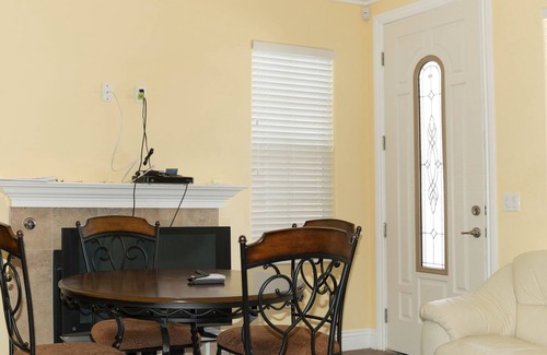 East Side Costa Mesa Condo | Close to Newport Beach And Disneyland