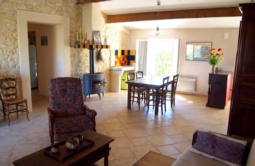 Fons House | Close to Nîmes, authentic village house renovated in 2009 - Courtyard and garden
