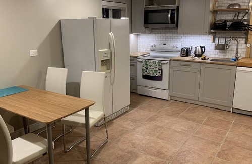 Midvale Apartment | Close to skiing / mountain access - 15 min to SLC airport