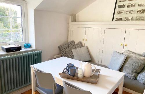 Brynrefail House | Close to Snowdon with Mountain views of Snowdonia