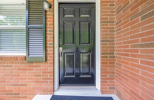 Aiken House | Close to Southside, Downtown, and Horse District