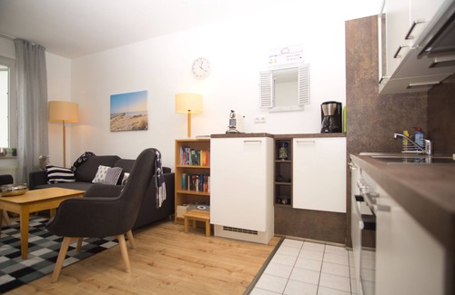 Gohren Apartment | Close to the beach, balcony, free AHOI adventure pool - Strandresidenz Brandenburg FeWo 36