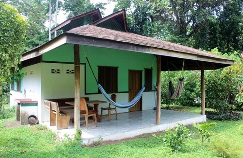 Cahuita Cabin | Close to the beach! Cabina C 1 for up to 5 people. Fully equipped kitchen!