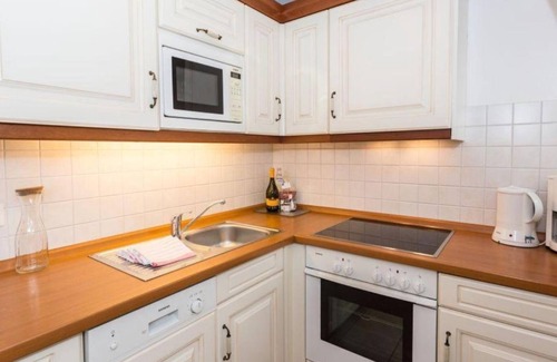 Westerland Apartment | Close to the beach. Central. Comfortable. - Old city nursery