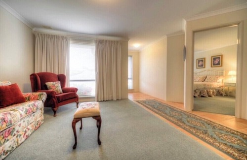 West Beach House | Close to the beach, STRA6450H9X87W00
