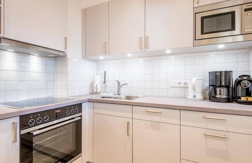 Westerland Apartment | Close to the beach. The sound of the sea. Central. - House Blanker Hans