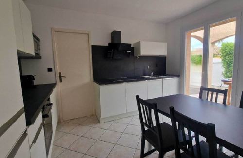 Perols Villa | Close to the beach, villa for 6 with air-conditioning, 3 bedrooms